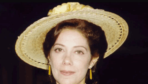 # Ângela Vieira aos 73: Como a atriz transformou a maturidade em saúde, voz e protagonismo feminino 